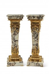 A PAIR OF LOUIS XVI STYLE VEIN