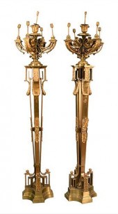 A PAIR OF LOUIS XVI STYLE GILT