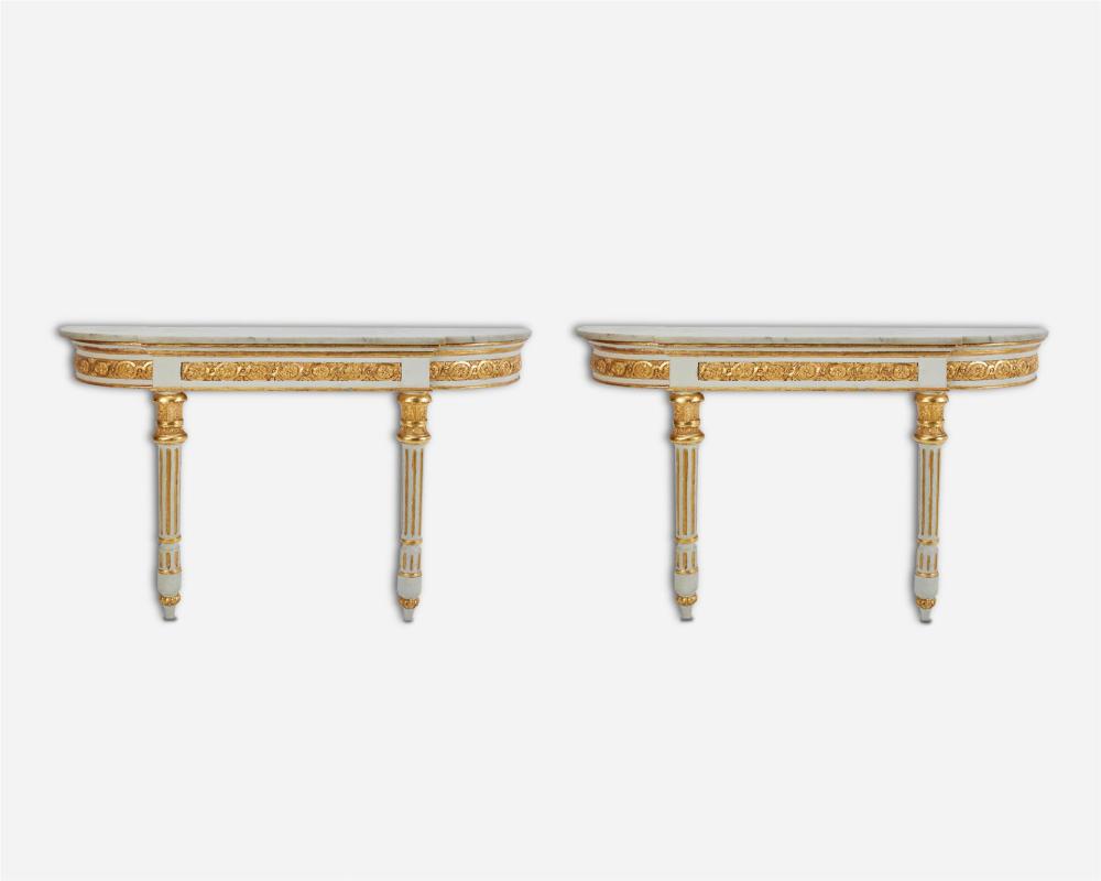 A PAIR OF LOUIS XVI-STYLE CARVED