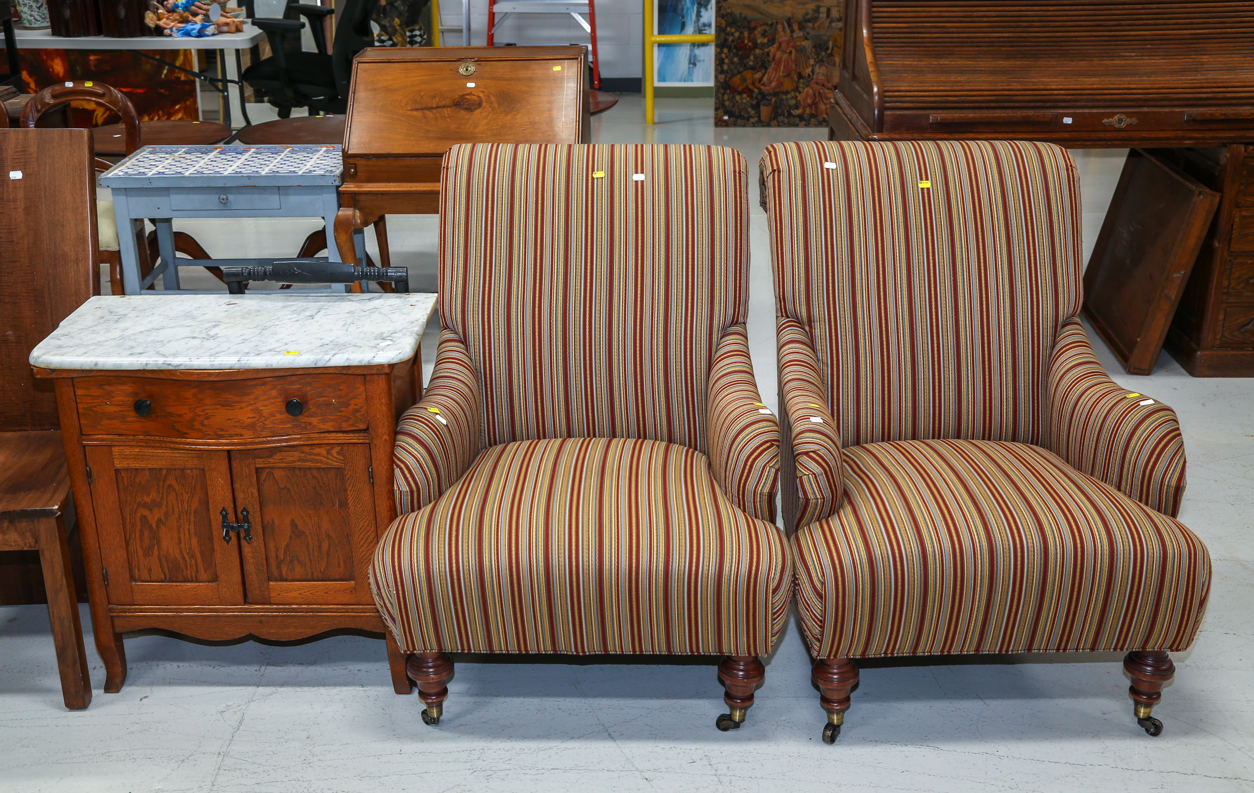 A PAIR OF LOUNGE CHAIRS & MARBLE