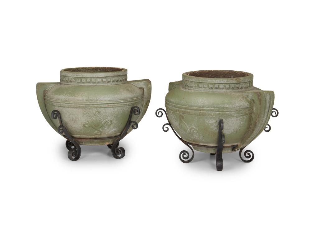 A PAIR OF MCCOY-STYLE GARDEN