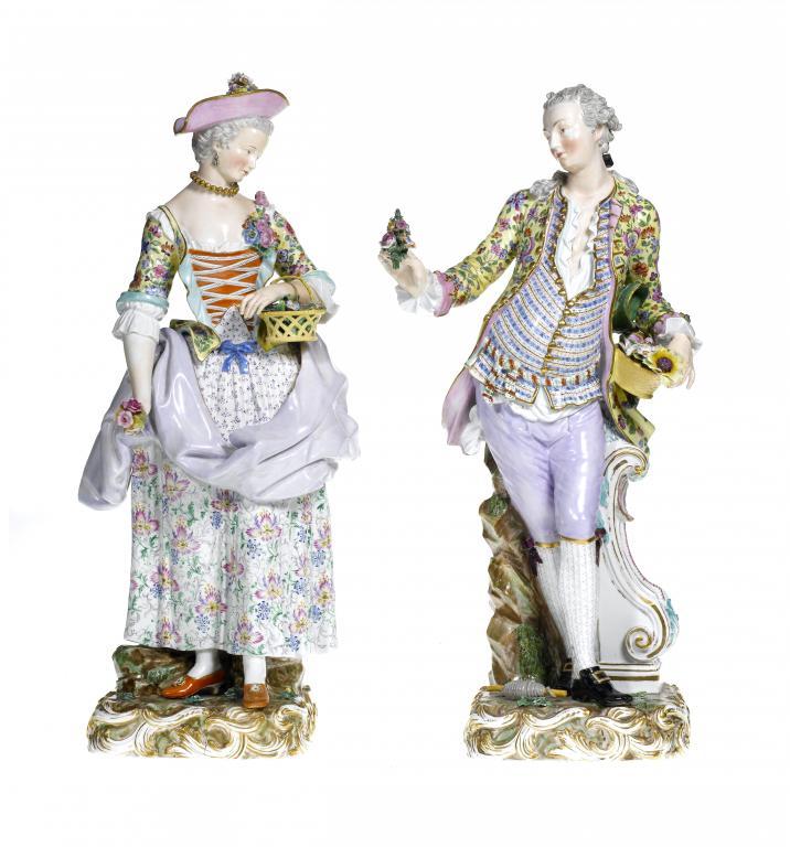 A PAIR OF MEISSEN FIGURES OF A