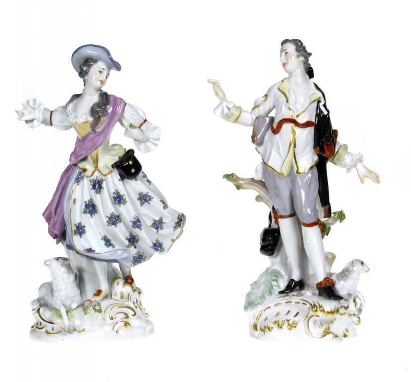 A PAIR OF MEISSEN FIGURES of a