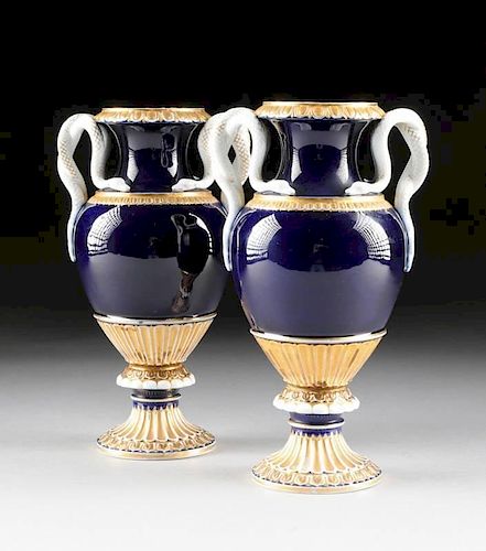 A PAIR OF MEISSEN PORCELAIN
