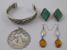 A pair of Mexican silver clip