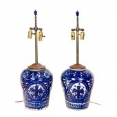 A PAIR OF MEXICAN TALAVERA BLU