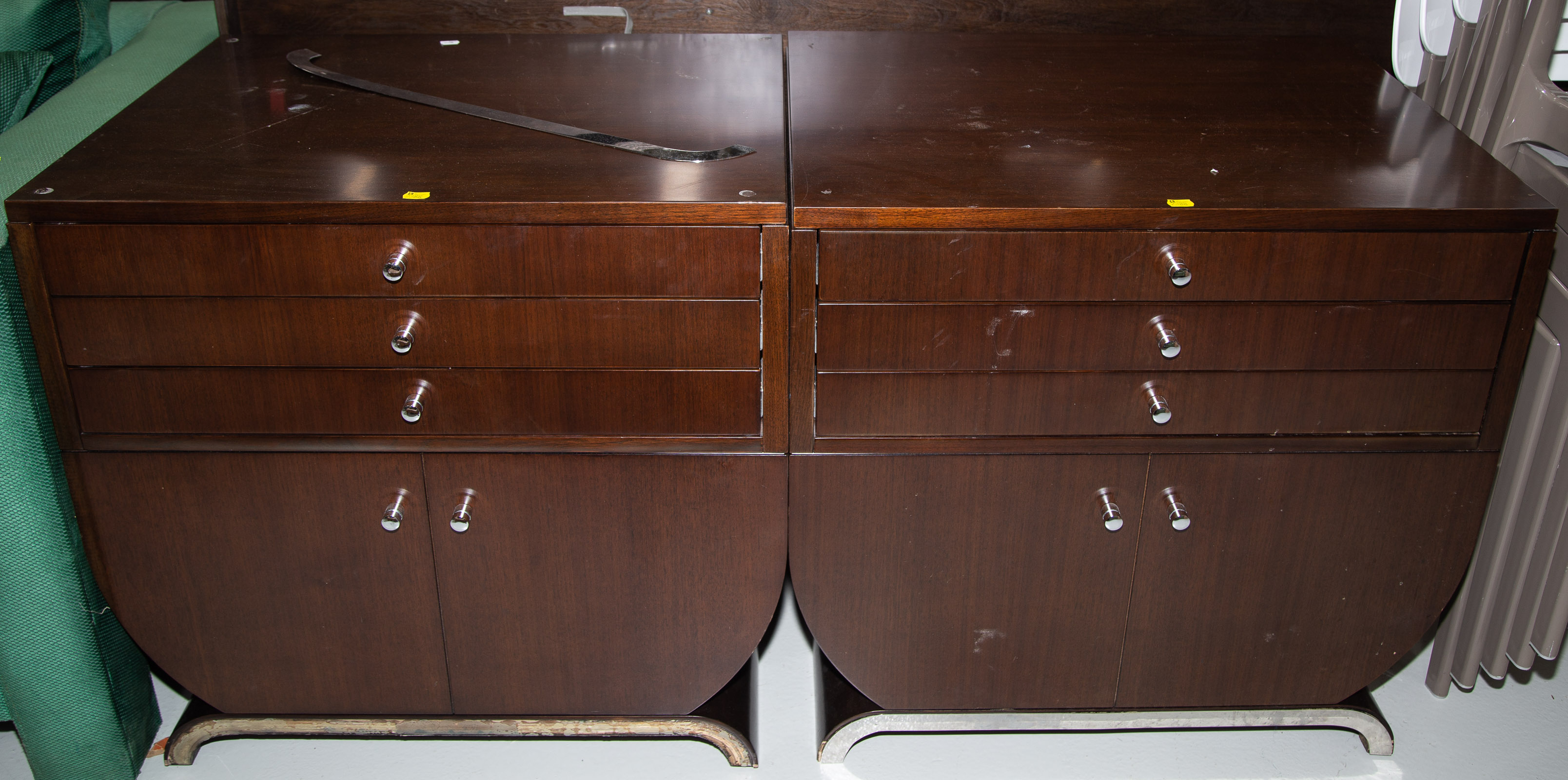 A PAIR OF MODERN NIGHT STANDS