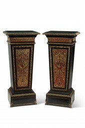 A PAIR OF NAPOLEON III BOULLE