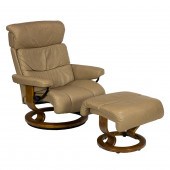 A PAIR OF NORWEGIAN EKORNES ST