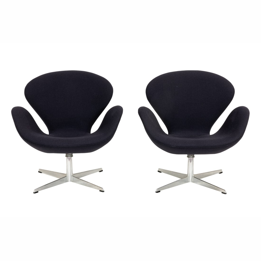 A PAIR OF OF ARNE JACOBSEN FOR