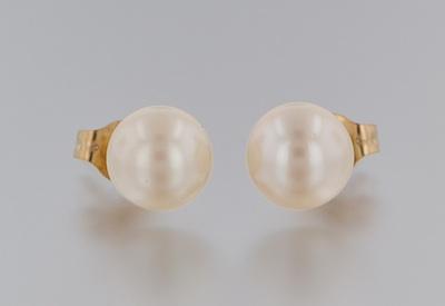 A Pair of Pearl Earrings 14k yellow