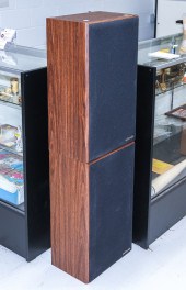 A PAIR OF POLK AUDIO MONITOR S