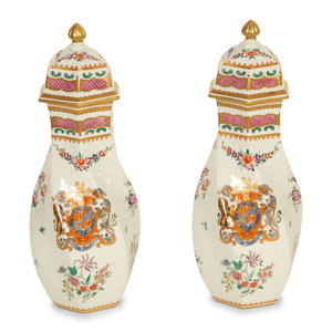A Pair of Porcelaine de Paris