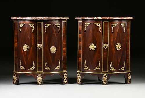 A PAIR OF RÉGENCE MARBLE TOPPED AND