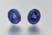 A Pair of Sapphire Ear Studs 1