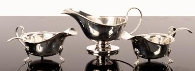 A pair of silver sauce boats,