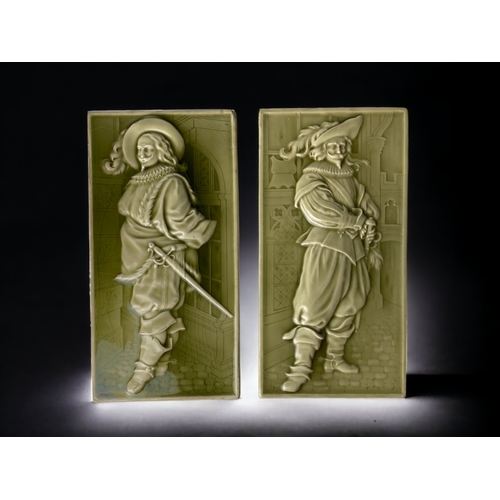 A PAIR OF VICTORIAN MINTON