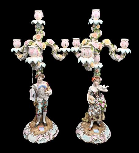 A PAIR OF VIENNA CAPODIMONTE