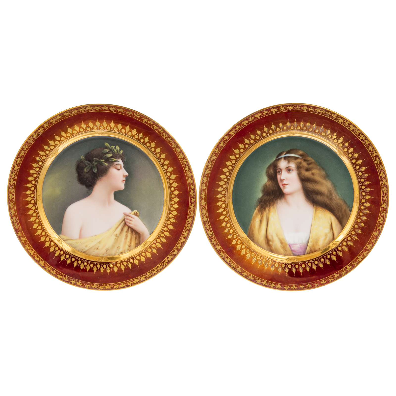 A PAIR OF VIENNA PORCELAIN