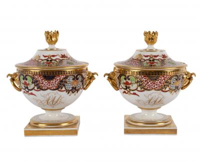 A pair of Worcester (Barr, Flight &
