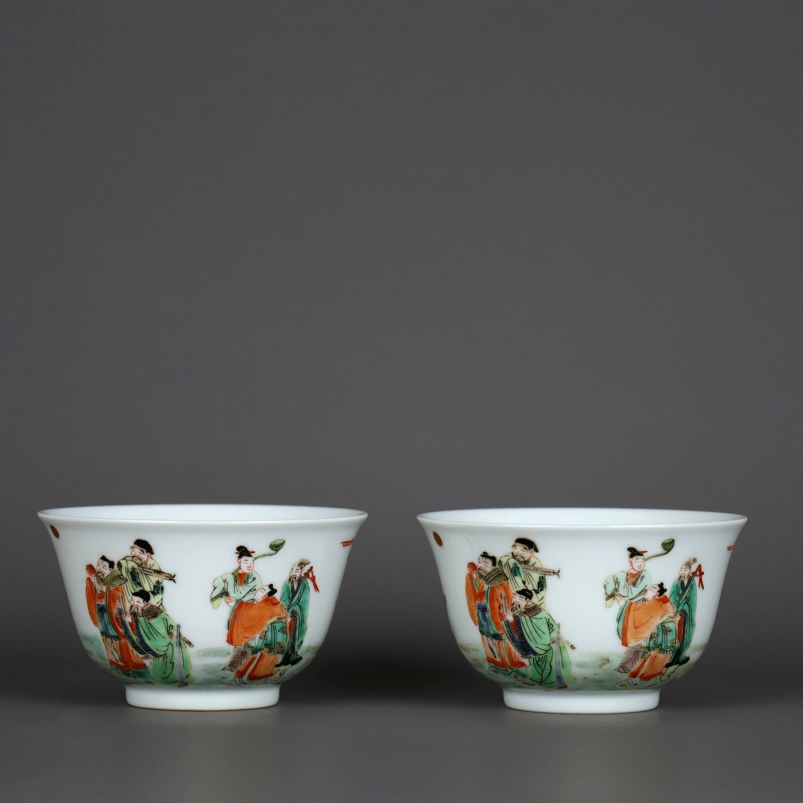 A PAIR OF WUCAI 'EIGHT IMMORTALS'