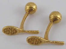 A pair of yellow metal (tests 18