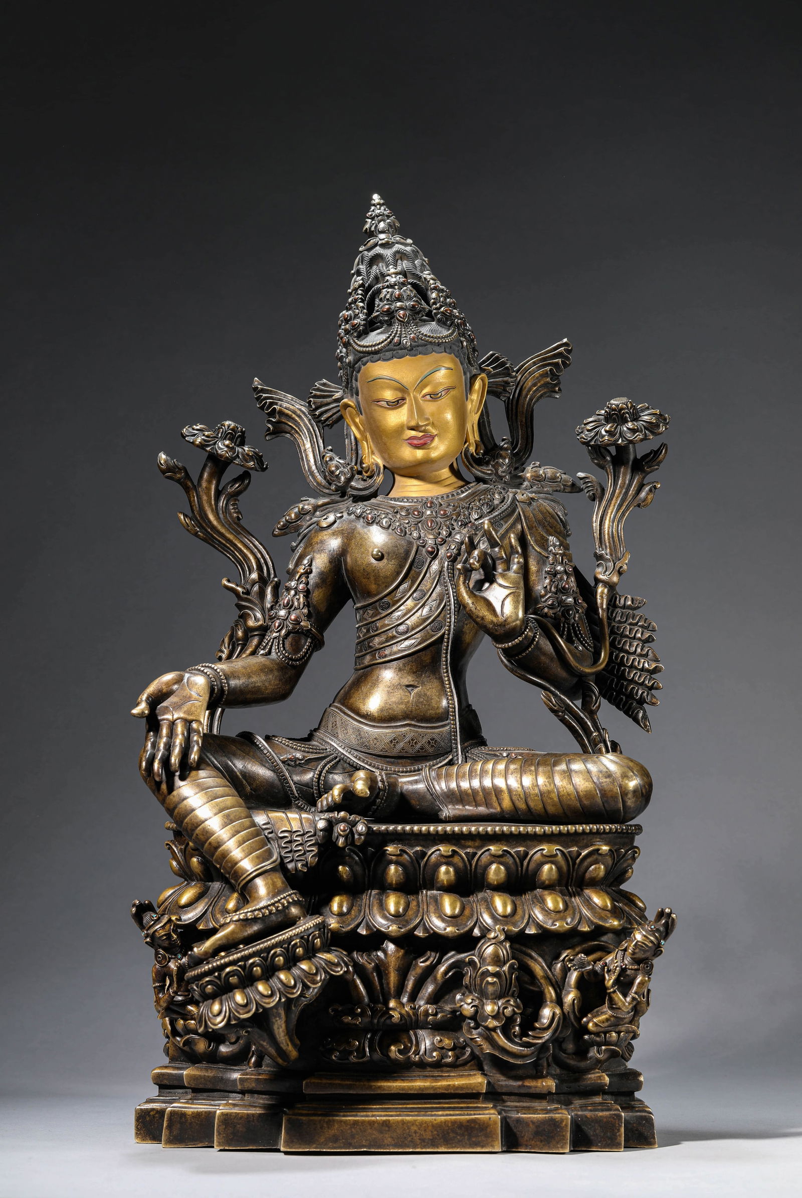 A PALA DYNASTY STYLE ALLOY BRONZE