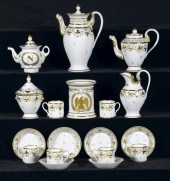 A PARIS COFFEE SERVICE, LA COU