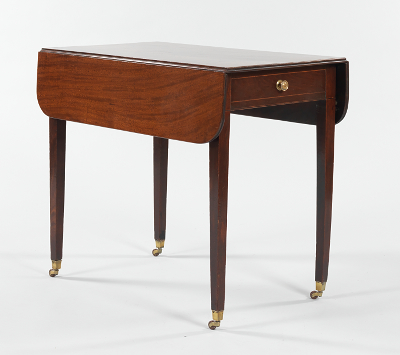 A Pembroke Table Mahogany pine