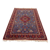 A PERSIAN BAKHTIARI CARPET<br>
