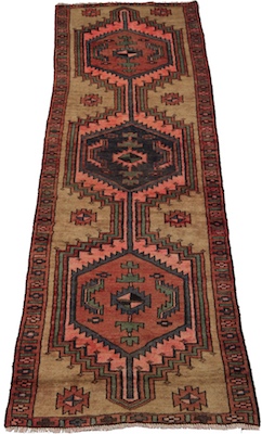 A Persian Heriz Runner Apprx. 9'-2"