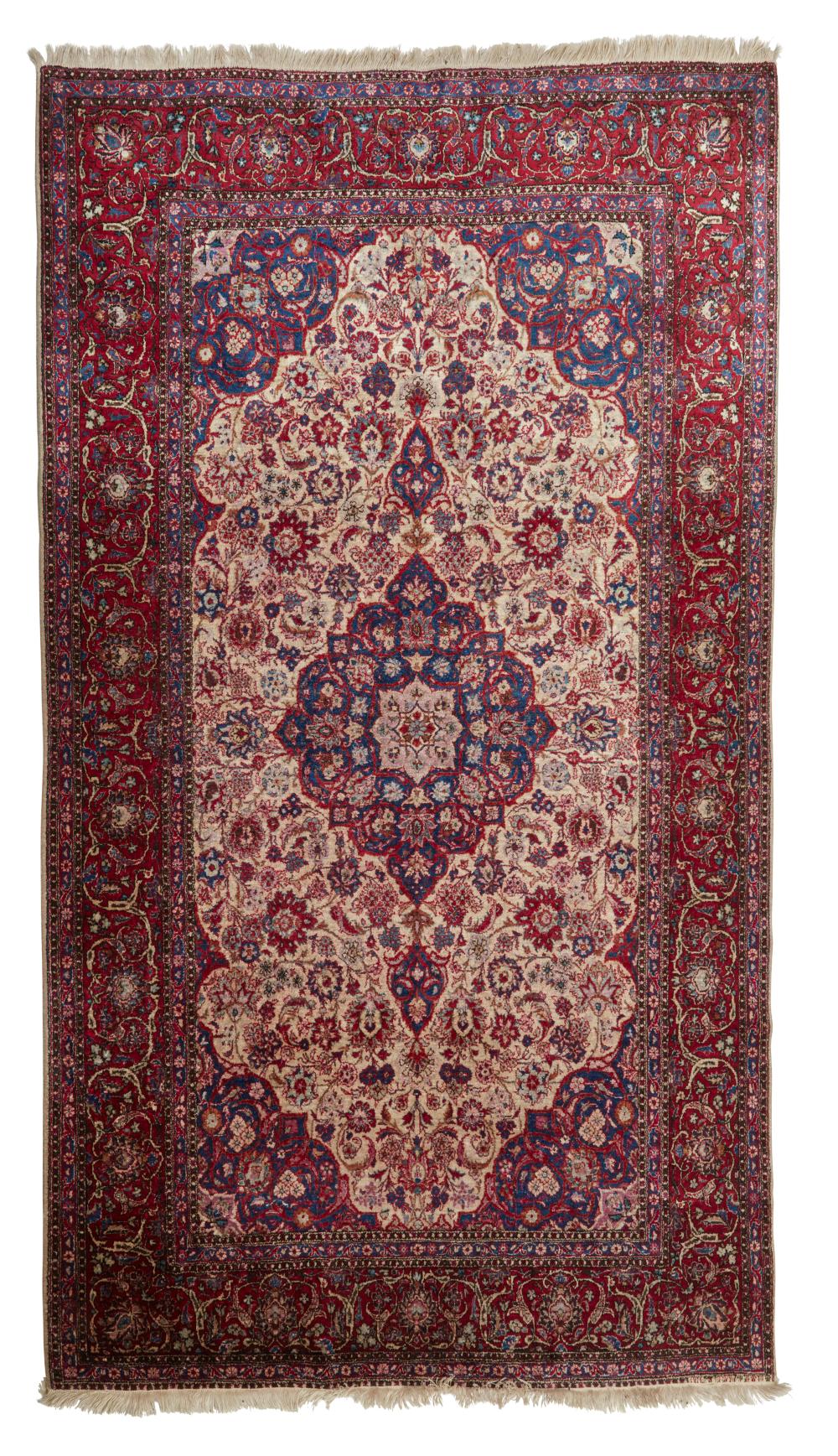 A PERSIAN RUGA Persian rug, 