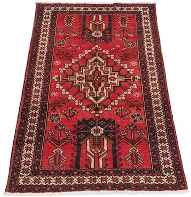 A Persian Tabriz Area Rug Apprx. 3'