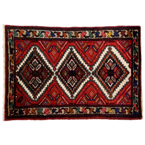 A Persian Veramin rug, 122 x 79cm