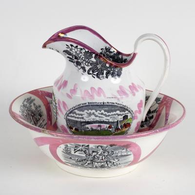 A pink lustre pearlware jug and