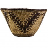 A PITT RIVER BOWL A Pitt River