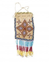 A PLAINS INDIAN BEADED AMULET