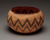 A POLYCHROME YOKUTS BASKETA po