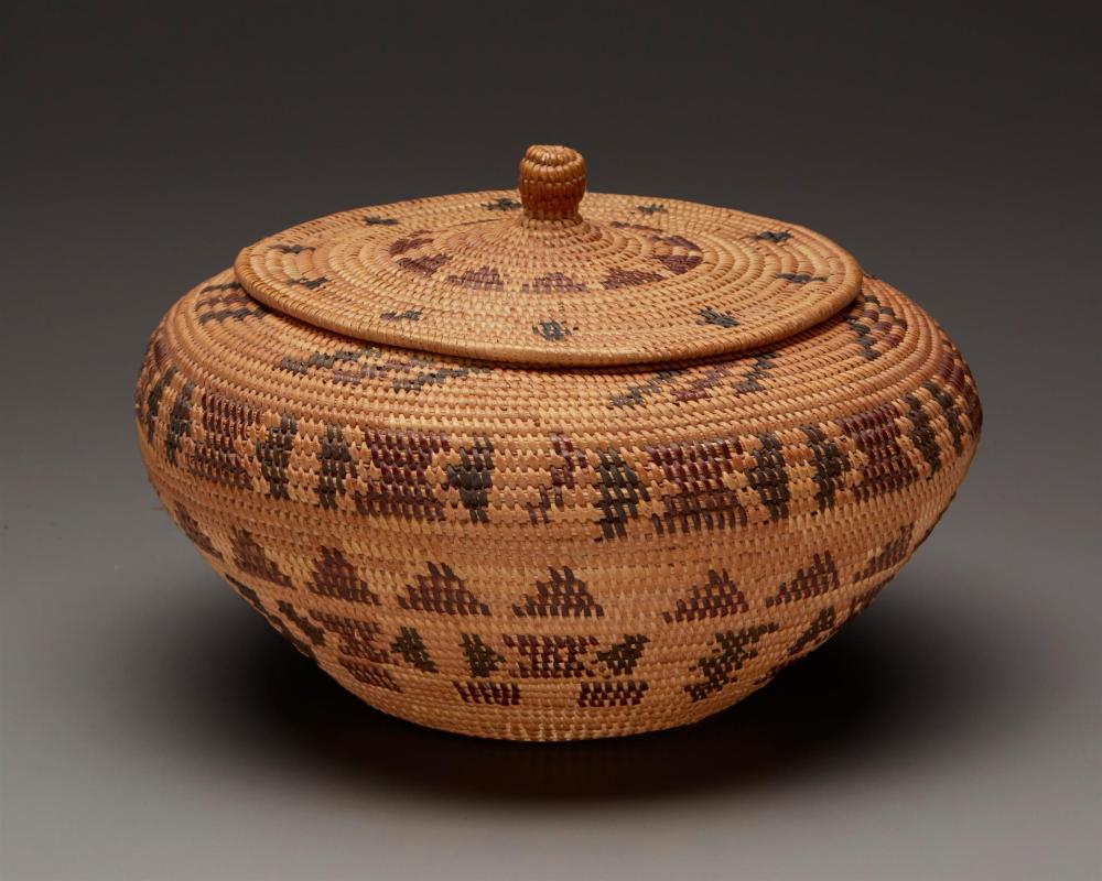 A POLYCHROME YOKUTS LIDDED