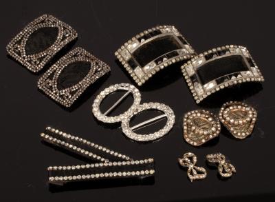 A quantity of buckles etc.