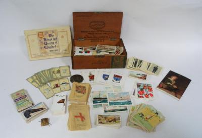 A quantity of cigarette cards