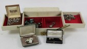 A quantity of costume jeweller