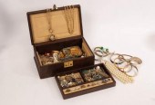 A quantity of costume jeweller