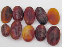 A quantity of loose hardstone