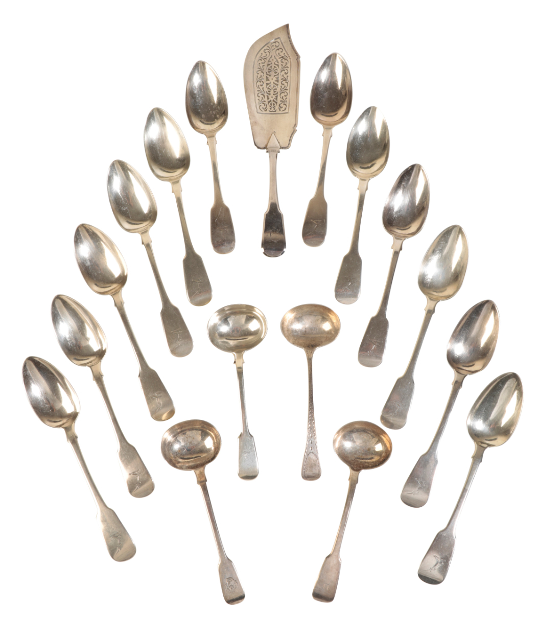 A QUANTITY OF SILVER FLATWARE SET