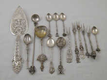 A quantity of white metal