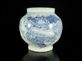 A RARE KOREAN BLUE AND WHITE '