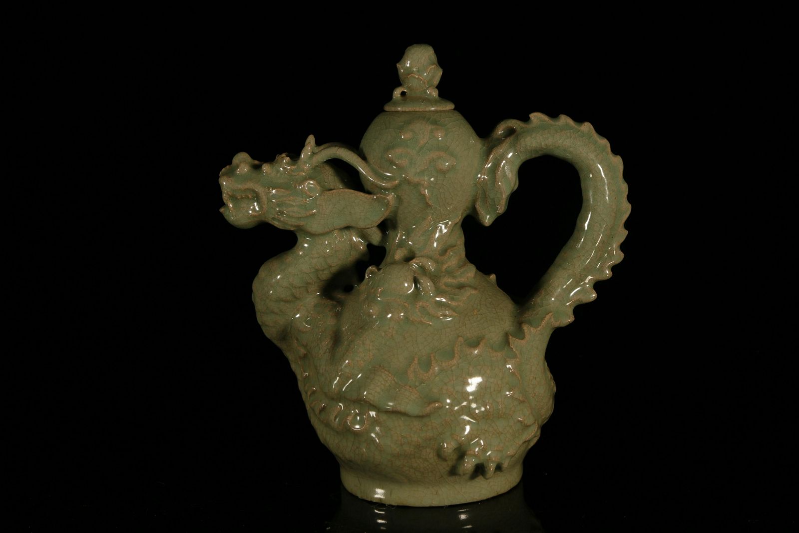 A RARE KOREAN CELADON-GLAZED 