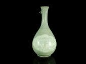 A RARE KOREAN CELADON-GLAZED V