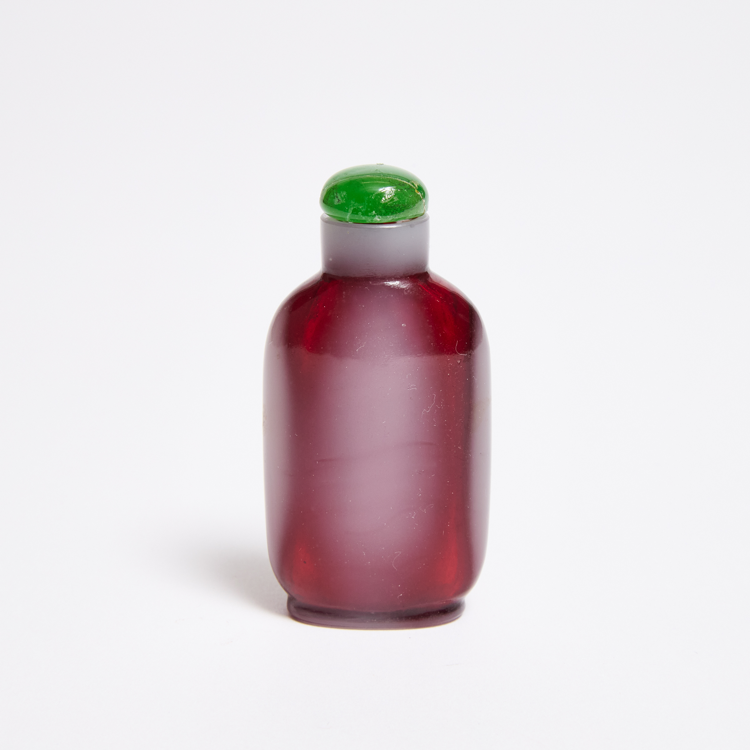 A Red and White Glass Snuff Bottle,